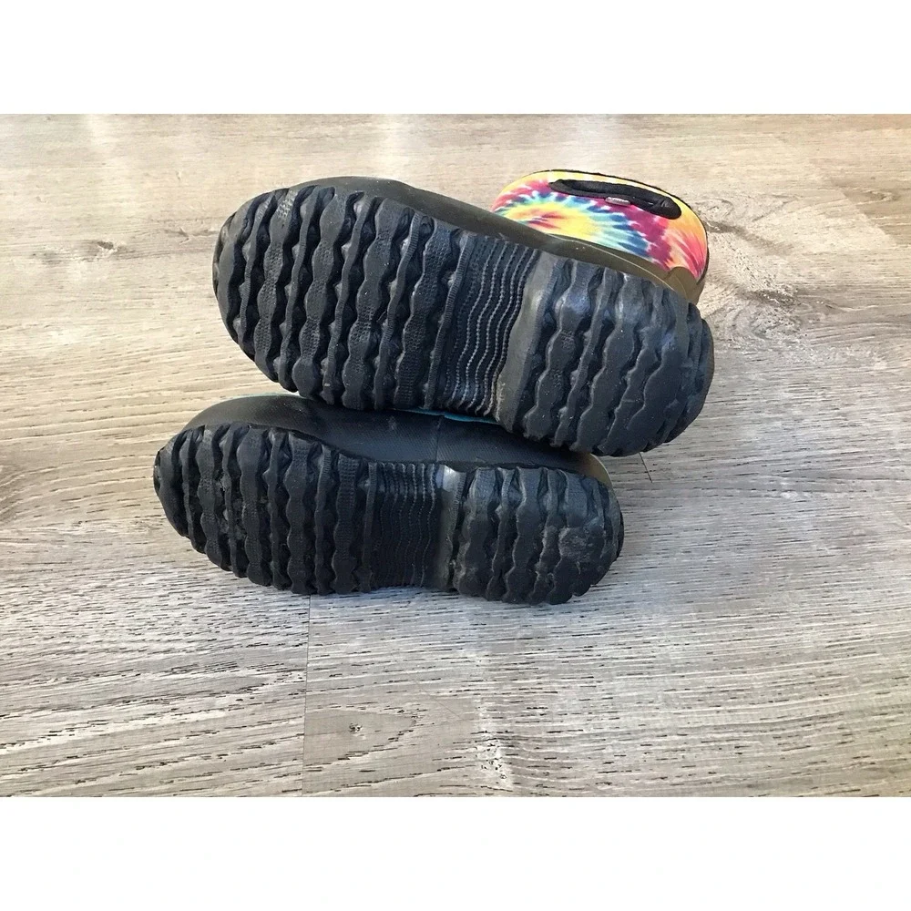 Bogs Toddler Size 9 Waterproof Snow Winter Boots Kids Grasp Tie Dye Boots